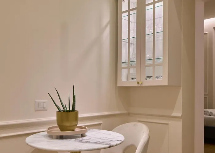 Cosmo - Private Parking Included Appartement