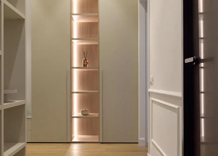 Apartment Cosmo - Private Parking Included Como